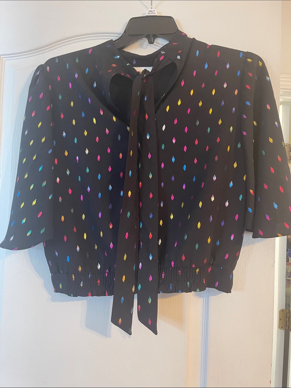 New York & Company Black Tie-Neck Blouse with Multicolor Teardrop Print